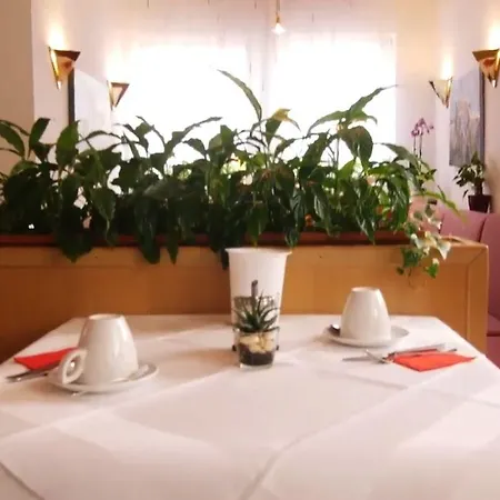 Zum Treuen Bartel Szálloda Markgröningen