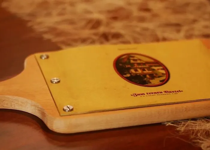 מלון Zum Treuen Bartel 3*