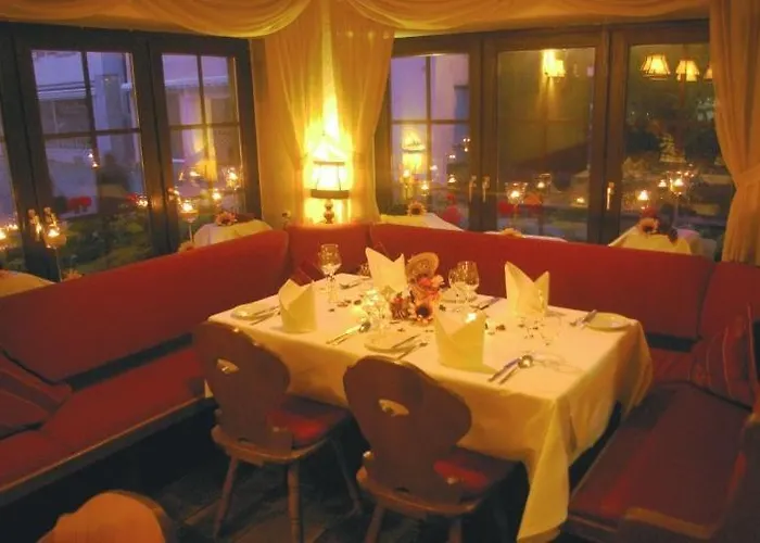 Hotel Zum Treuen Bartel 3*